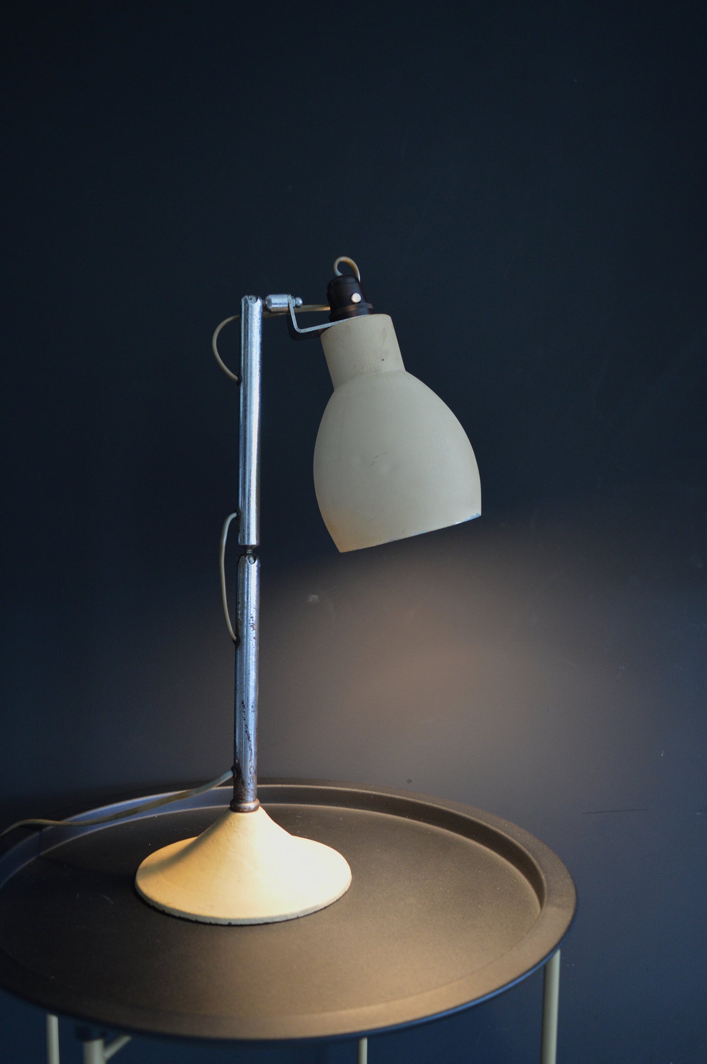 1940s Pifco desk lamp
