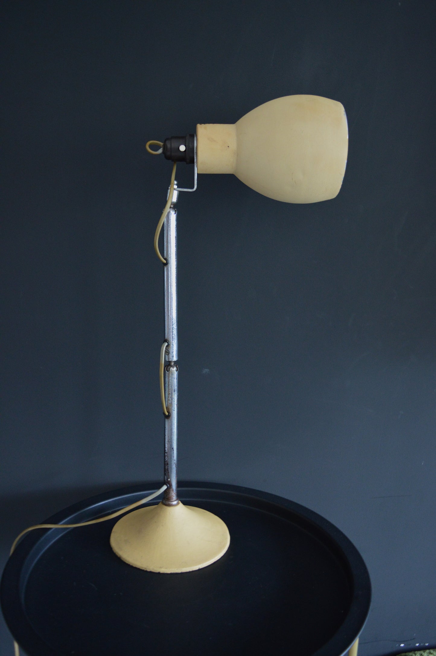 1940s Pifco desk lamp