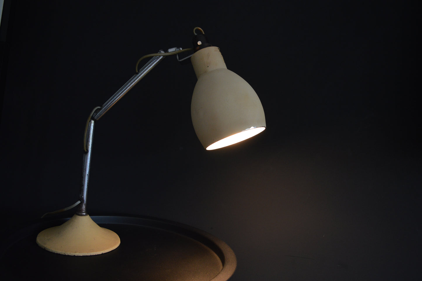 1940s Pifco desk lamp