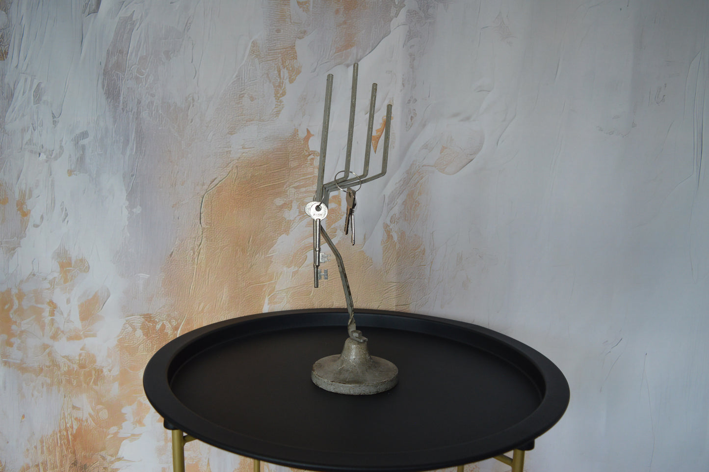 1920s Metal Glove Stand
