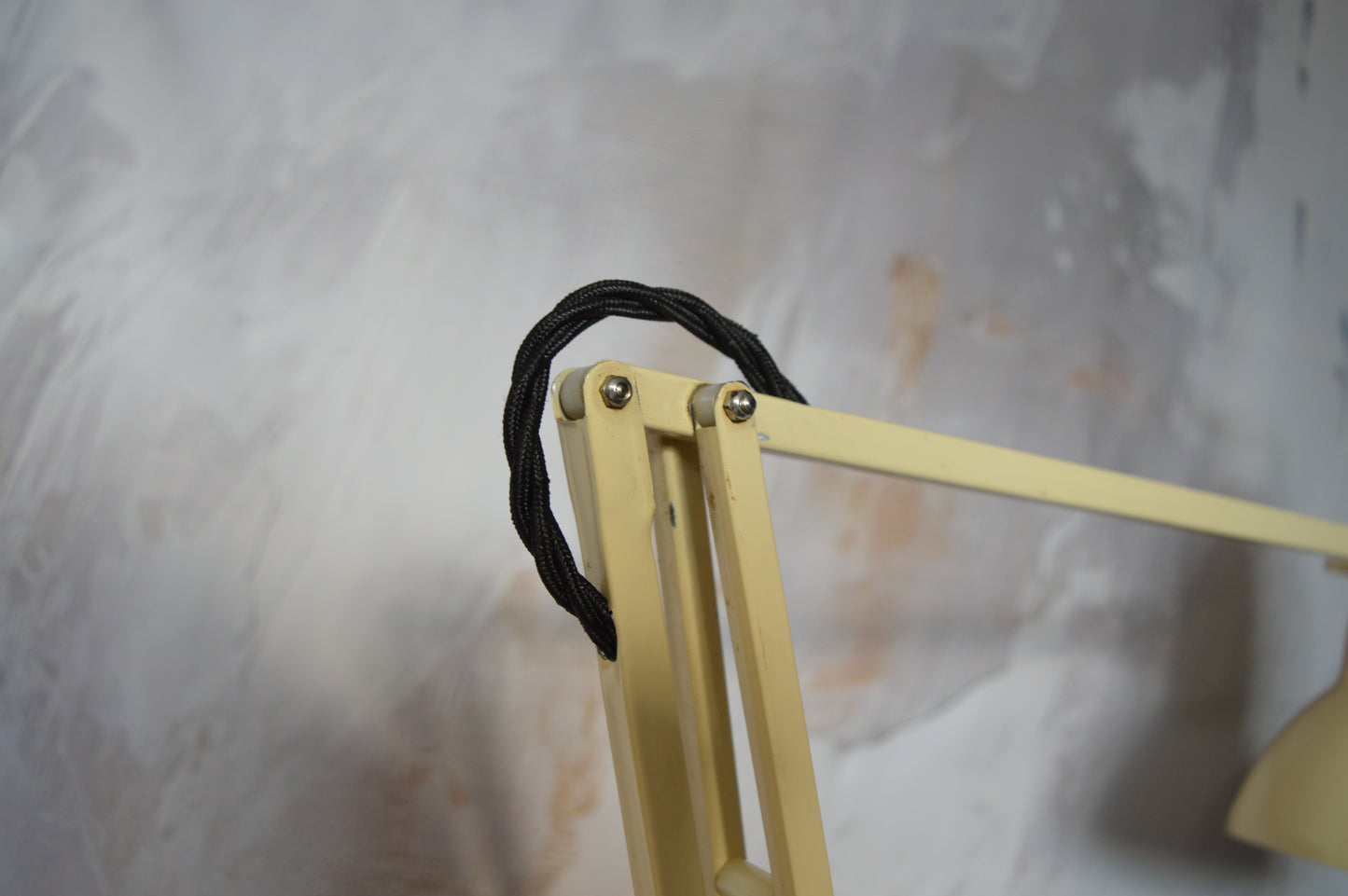 Cream Herbert Terry Anglepoise 1227 Lamp