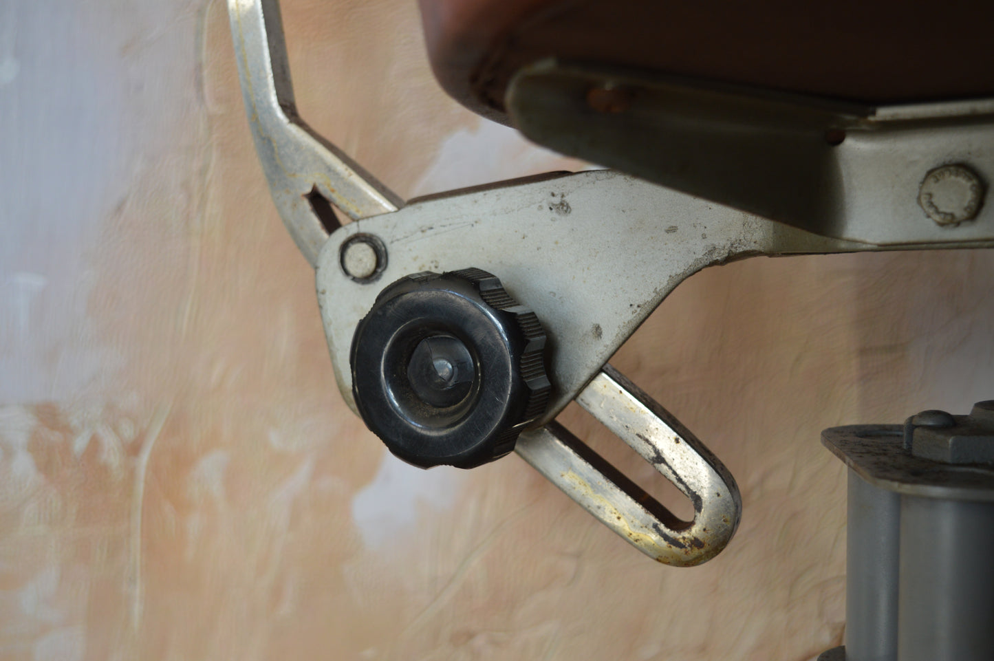 Industrial Machinist Chair