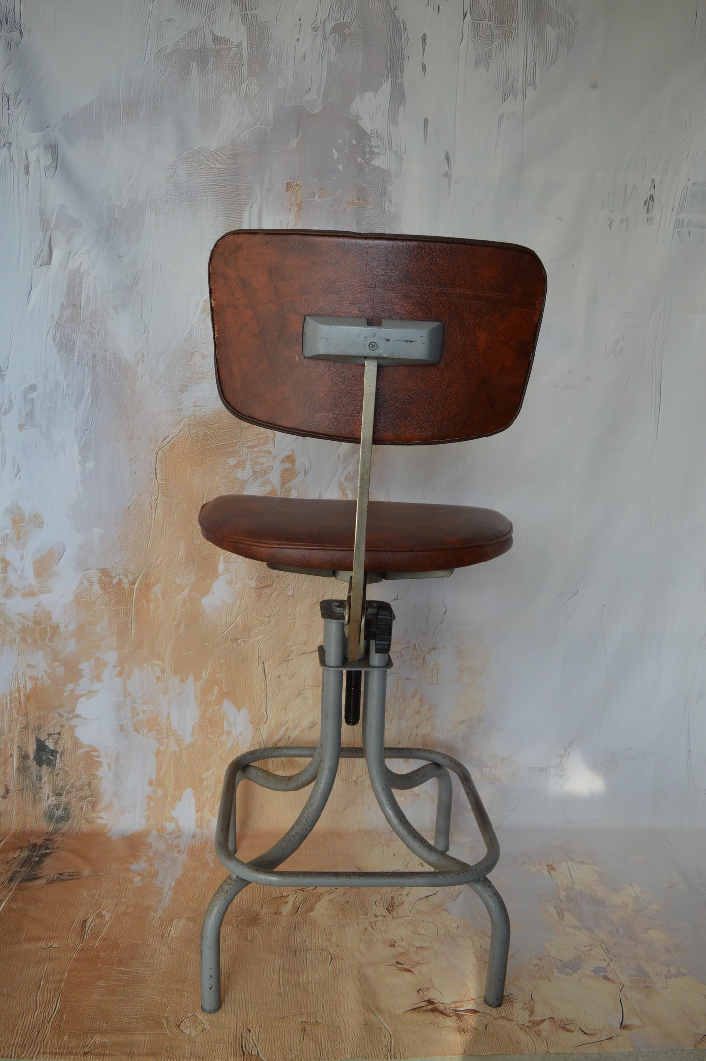 Industrial Machinist Chair