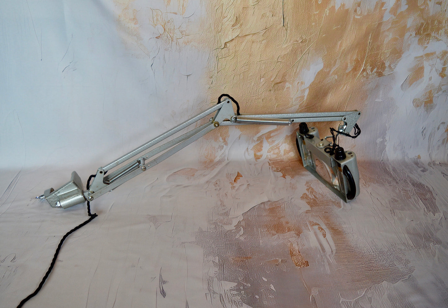 Rare Herbert Terry Magnifiying 1431 Task Lamp
