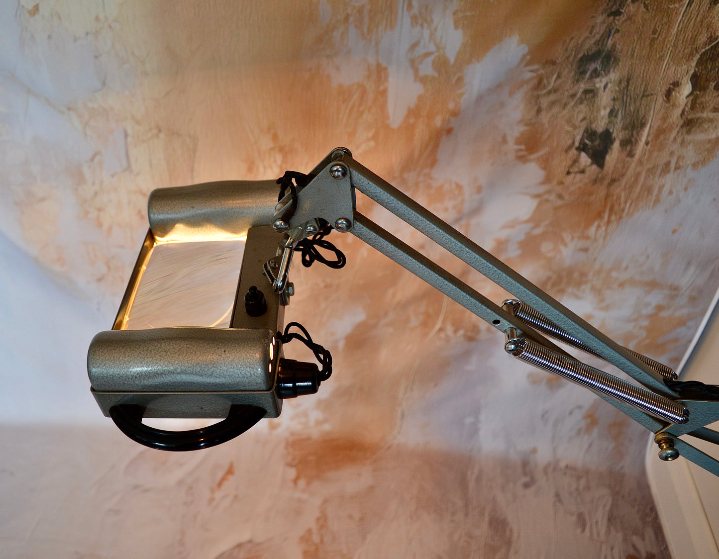 Rare Herbert Terry Magnifiying 1431 Task Lamp