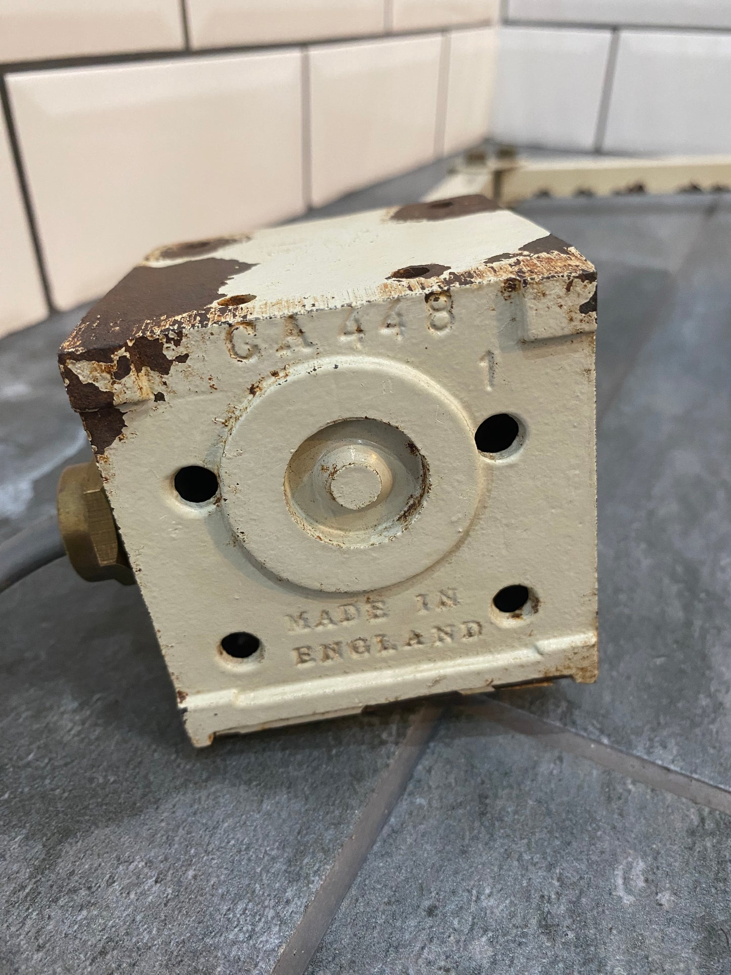 Vintage 1950s Memlite Industrial Light