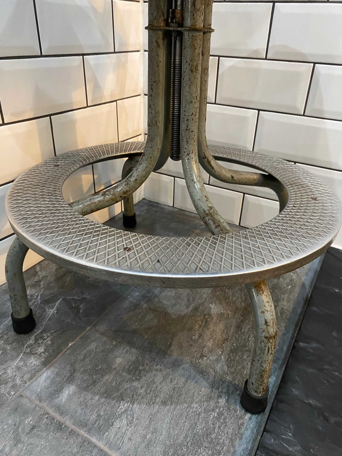 1950s TANSAD Machinists Chair
