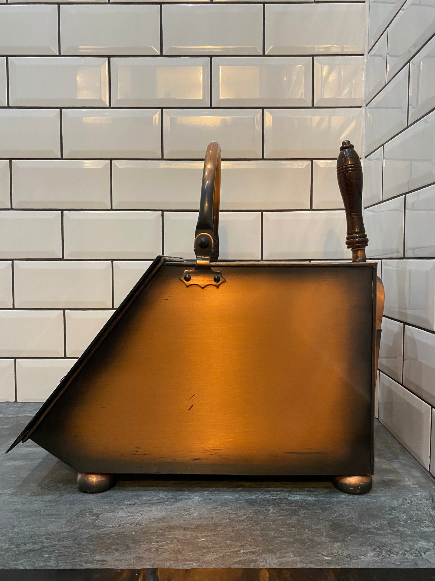 Large coal scuttle/ash collector from Maison Valenti
