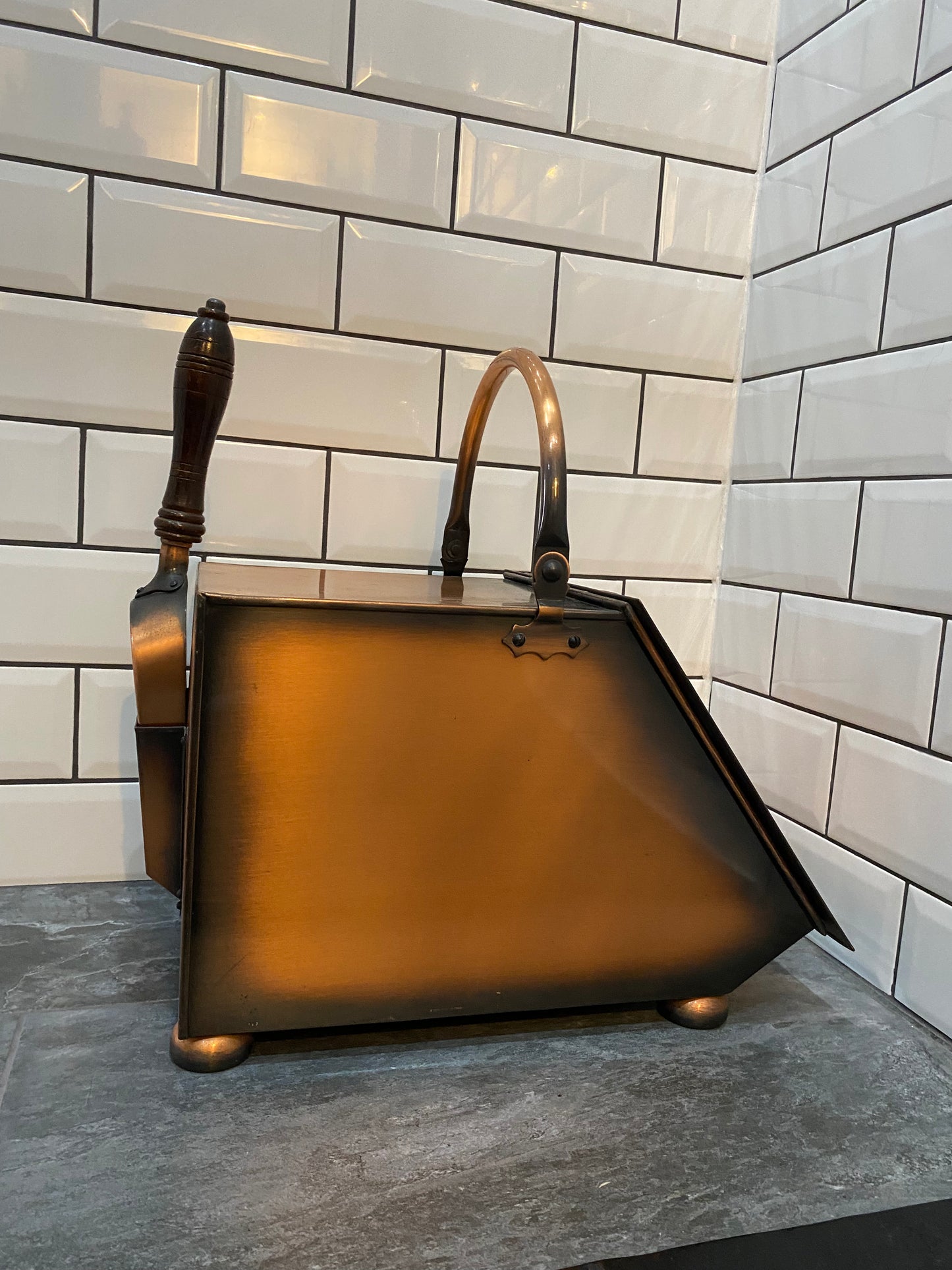 Large coal scuttle/ash collector from Maison Valenti
