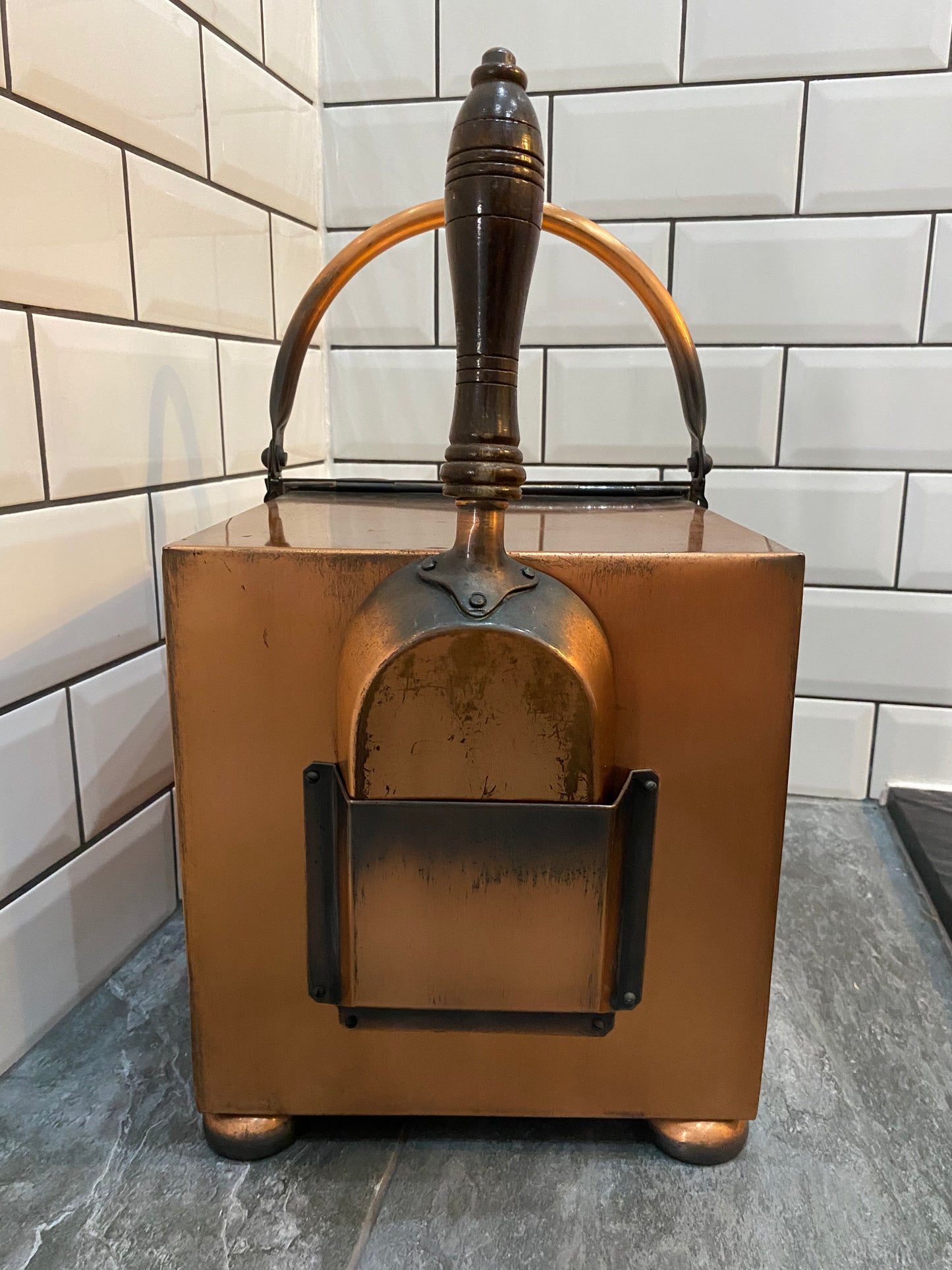 Large coal scuttle/ash collector from Maison Valenti