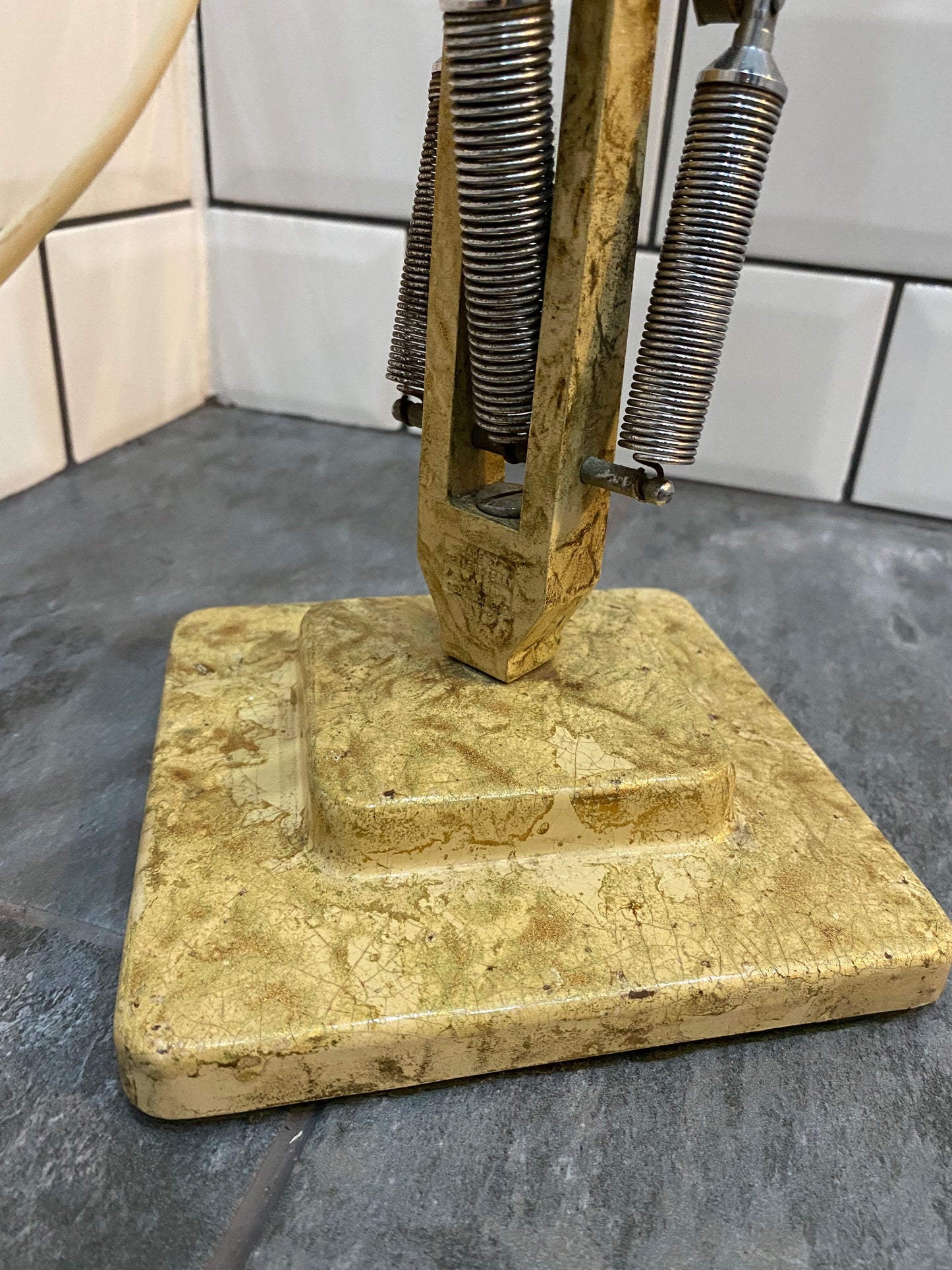 Early 1940s Herbert Terry 2-Step 1227 Anglepoise