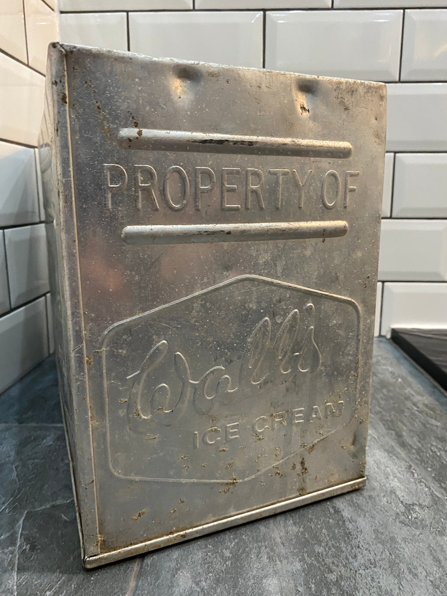 Property Of Walls Ice Cream Aluminium Tin / Planter