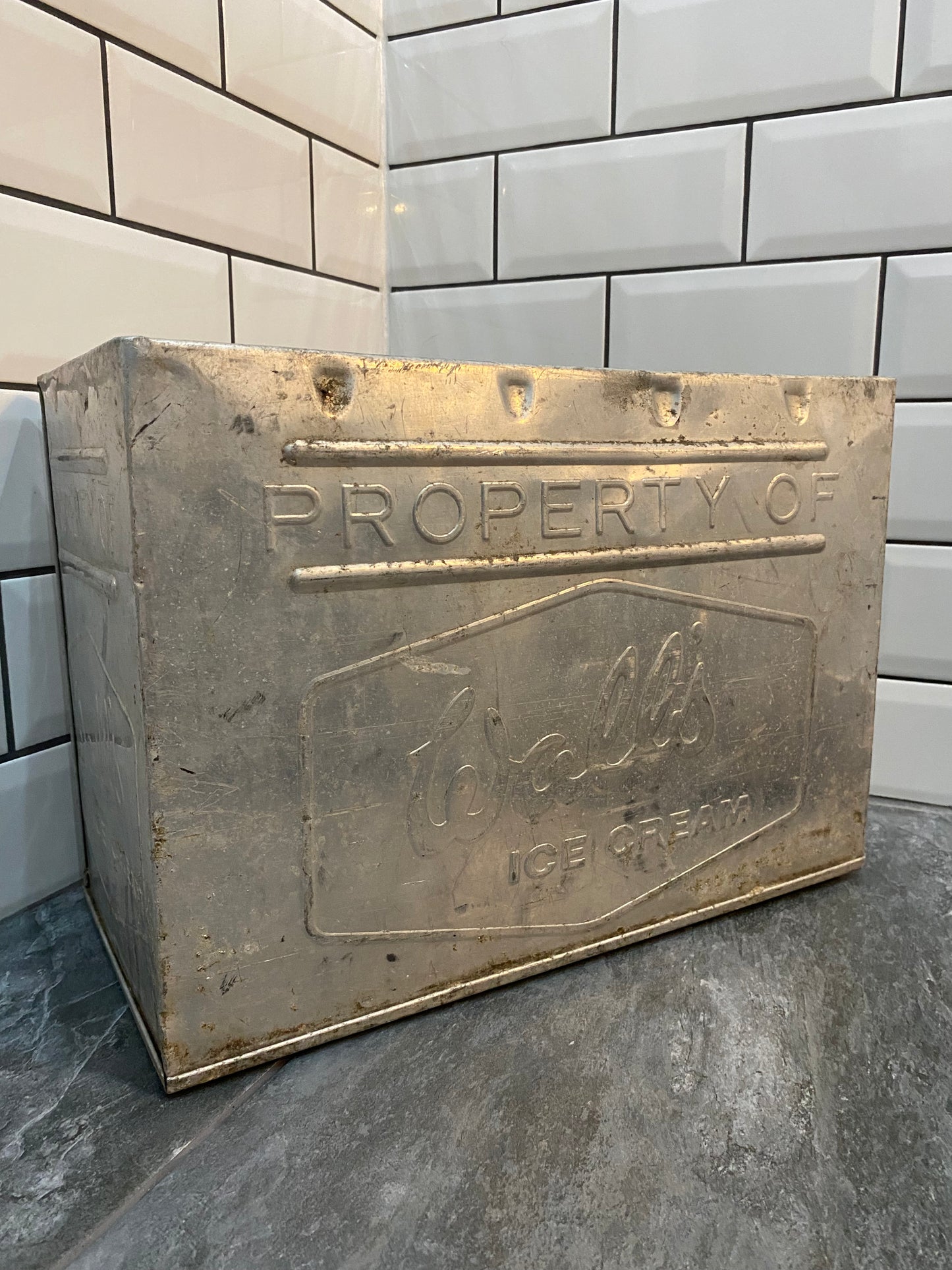 Property Of Walls Ice Cream Aluminium Tin / Planter