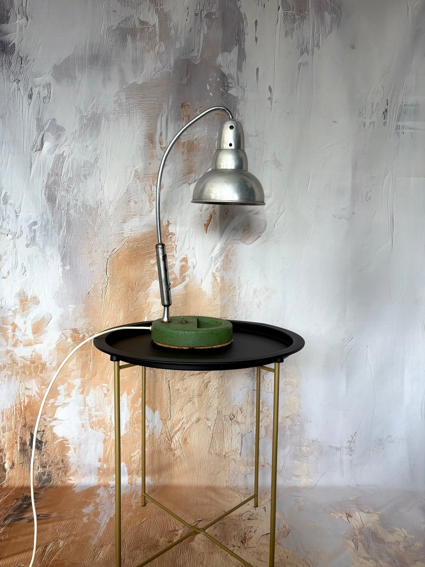 Green base 'Multilight' desk Lamp