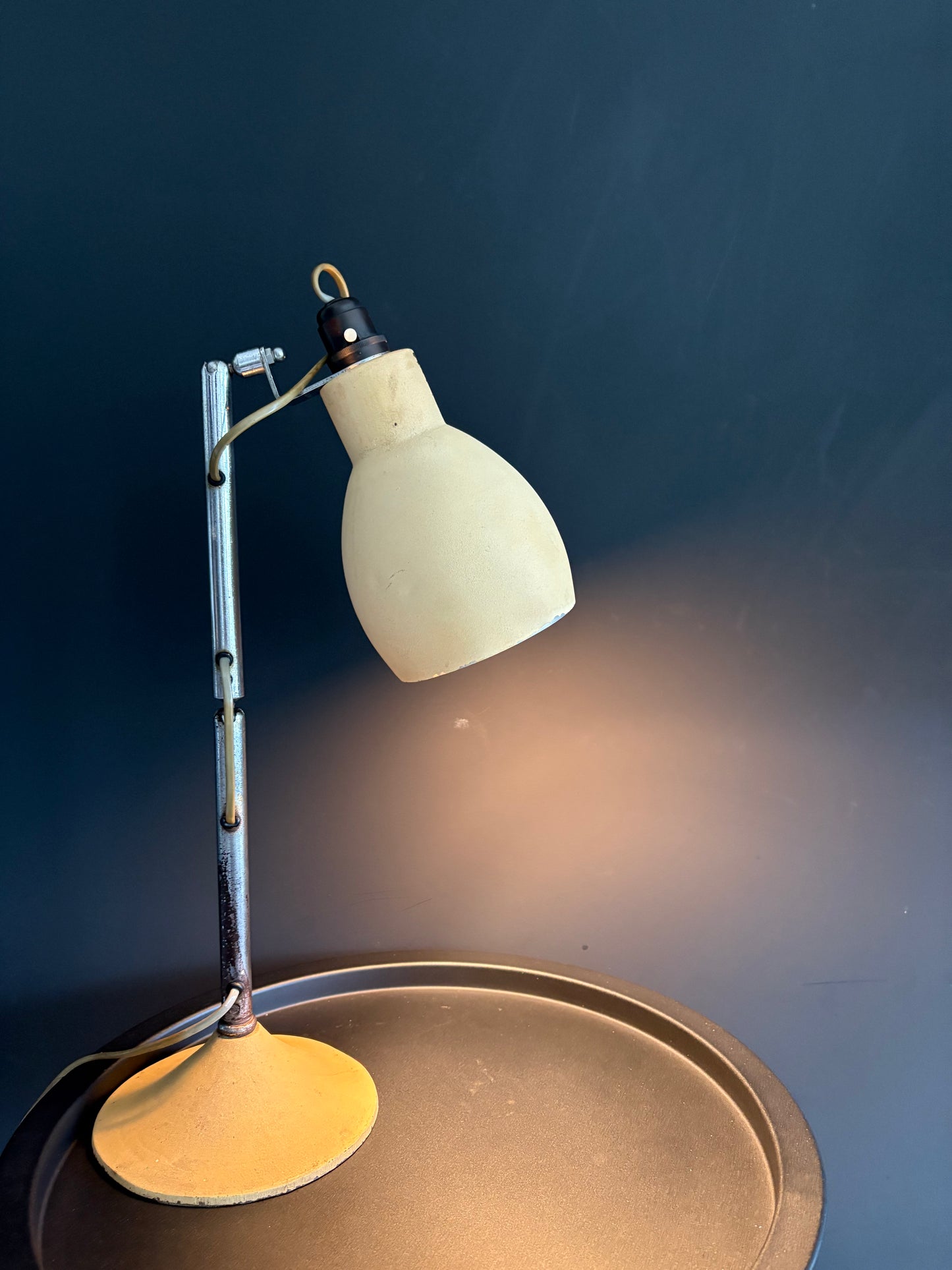 1940s Pifco desk lamp