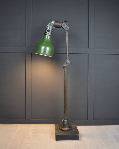 1930s Mek Elek industrial machinists lamp