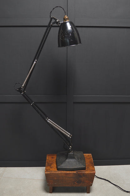 Black Herbert Terry model 1209 anglepoise lamp (Circa 1930s)