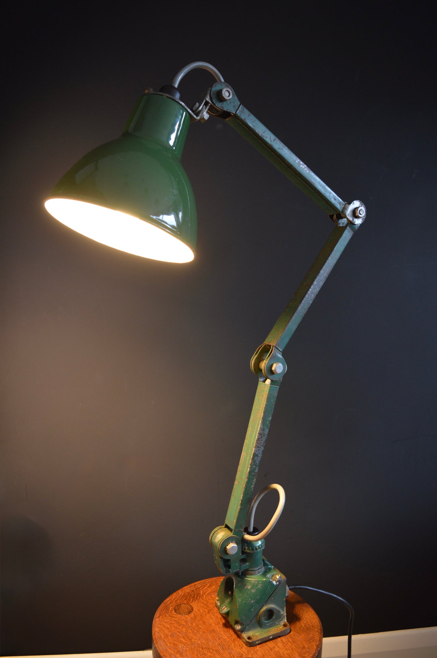 1940s EDL 3-arm machinist/work lamp