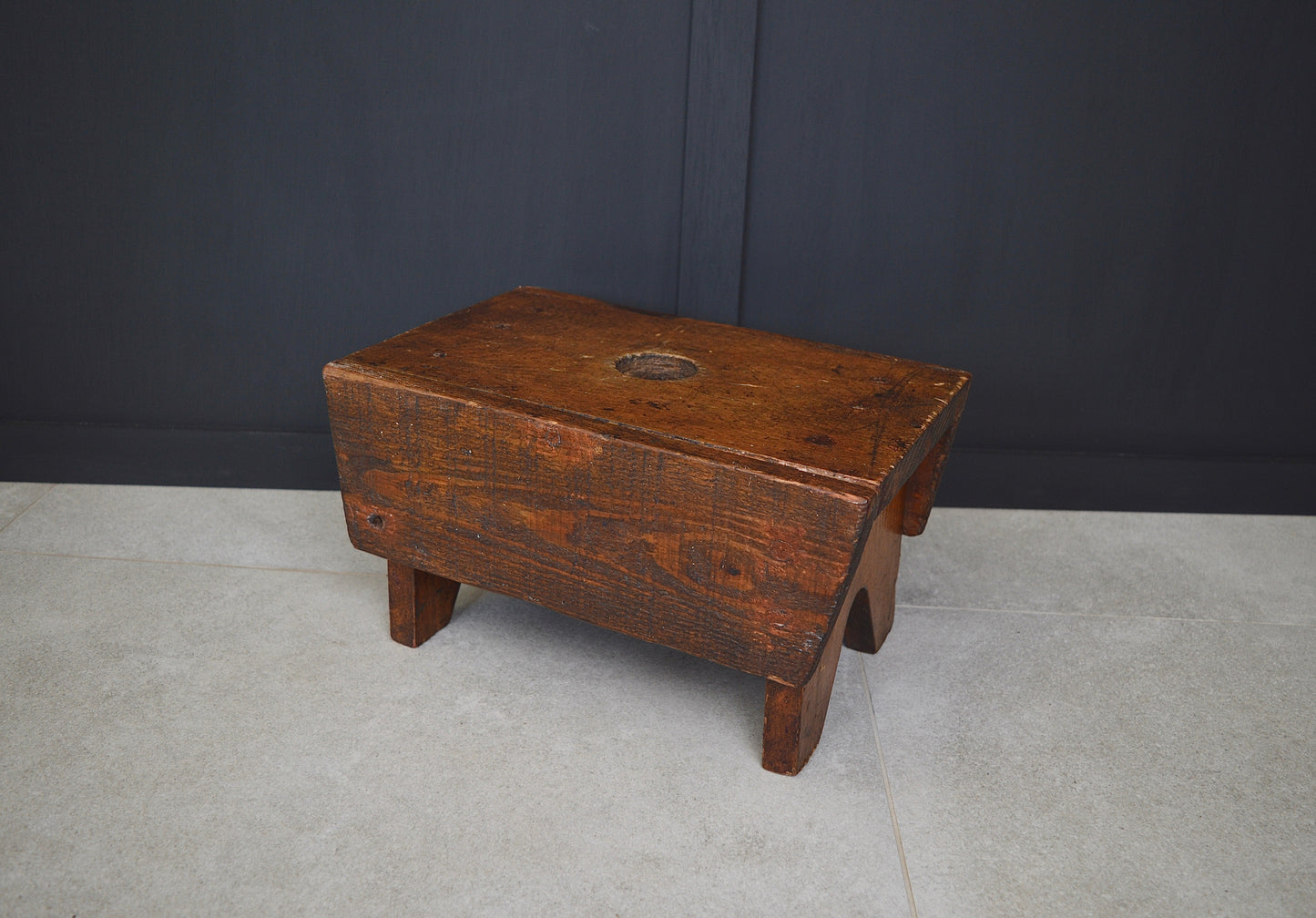19th century Scottish vernacular “creepie” stool