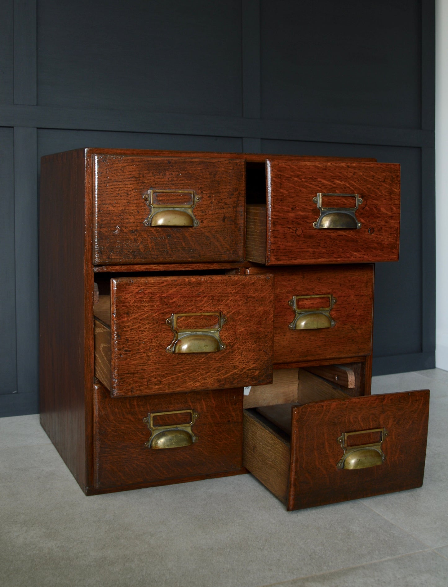 Early 20th century oak 6 drawer filing drawers