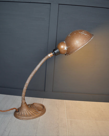 Supreme gooseneck lamp