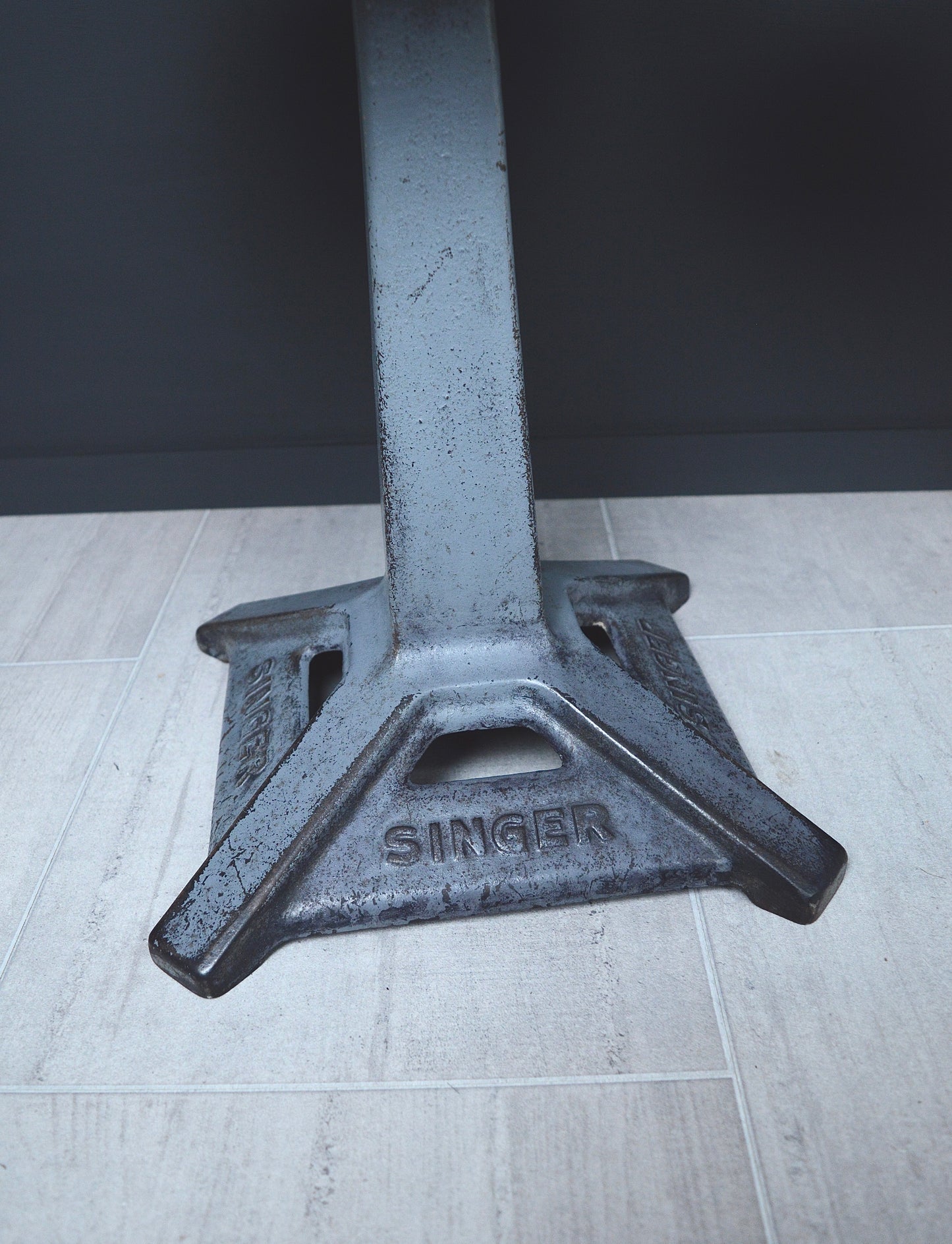Singer industrial swivel chairs