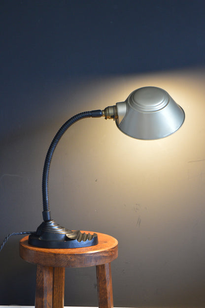 1930s Aladdin MFG Gooseneck lamp
