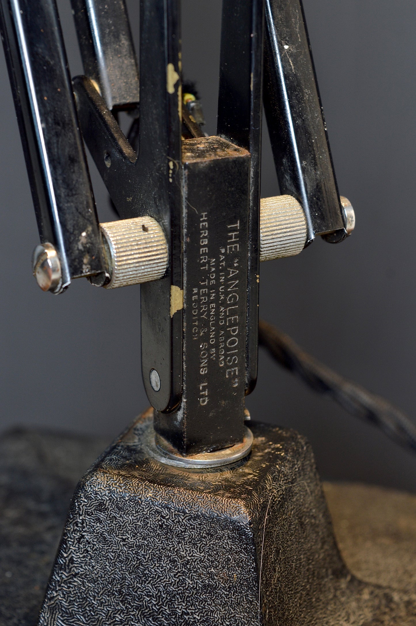 Black Herbert Terry model 1209 anglepoise lamp (Circa 1930s)