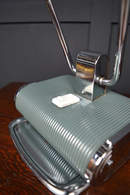 Eileen Grey ‘Jumo 71’ desk lamp