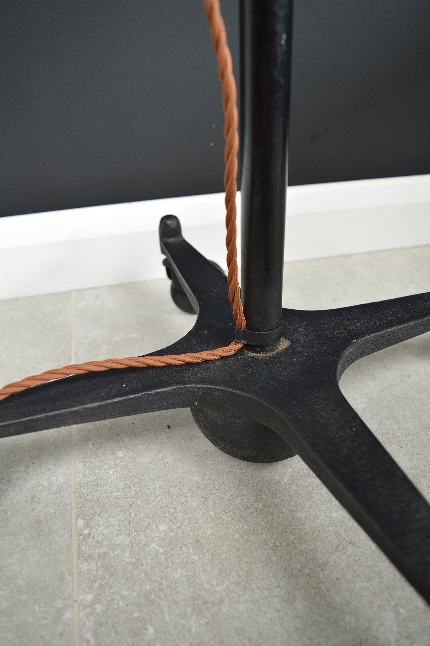 Model 1209 anglepoise trolley lamp