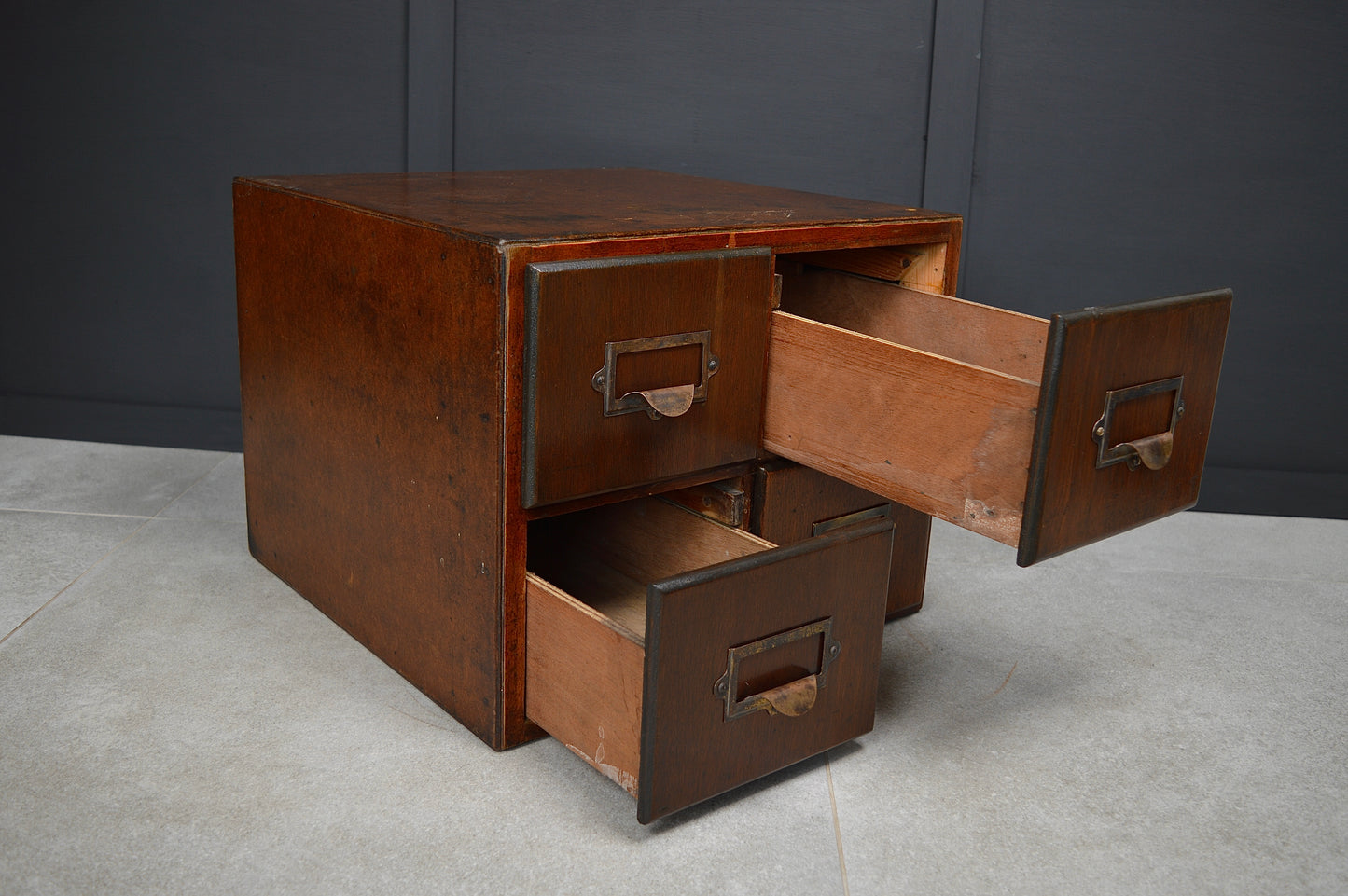 Early 20th century 4 drawer index cabinet