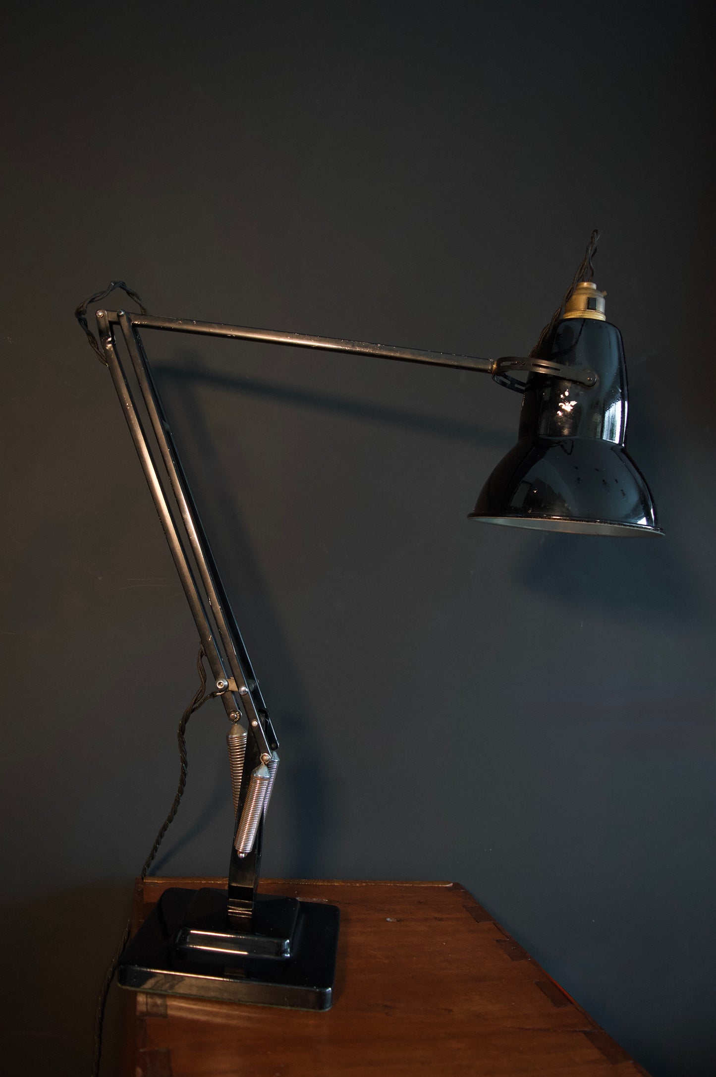 Black Herbert & Terry Model 1227 Anglepoise