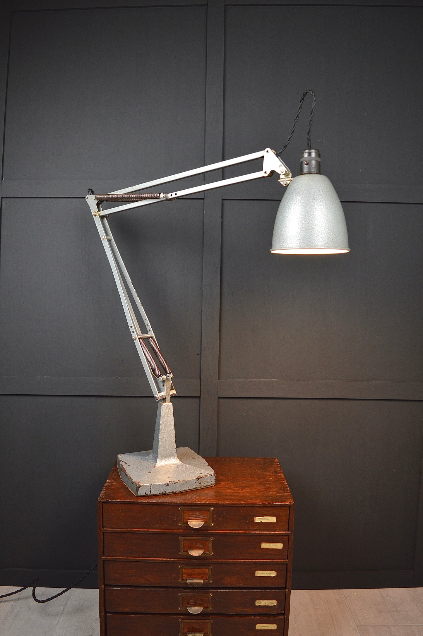 Rare 1930s Herbert Terry model 1208 anglepoise lamp