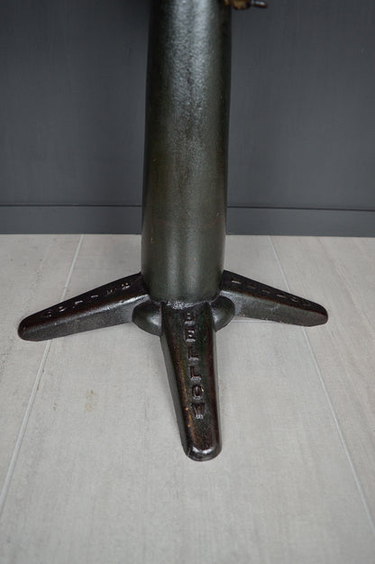 Bellow industrial cast iron stool