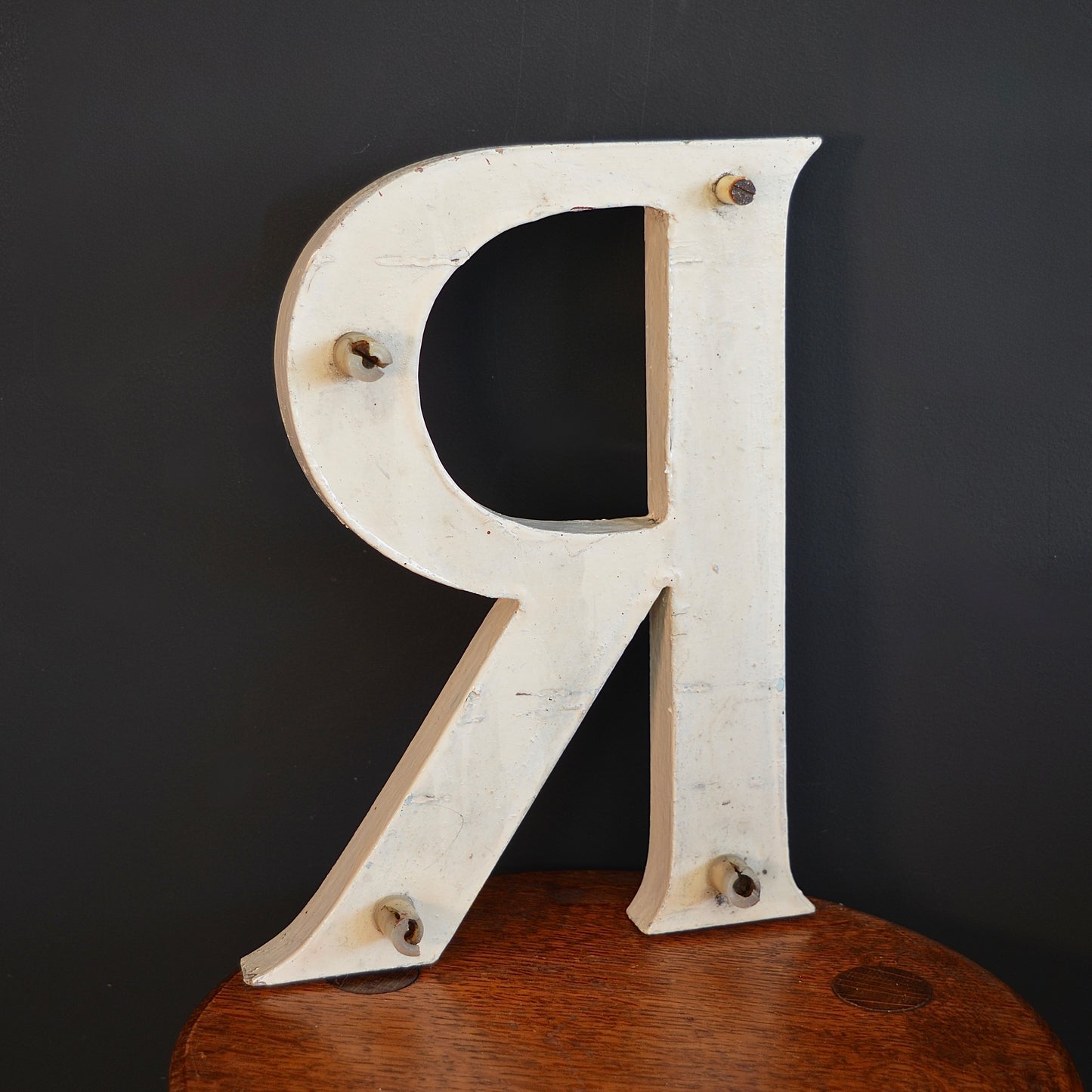 Vintage Wooden letter ‘R’