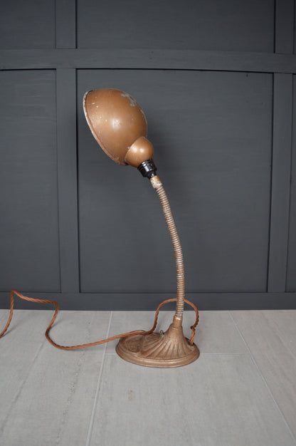 Supreme gooseneck lamp