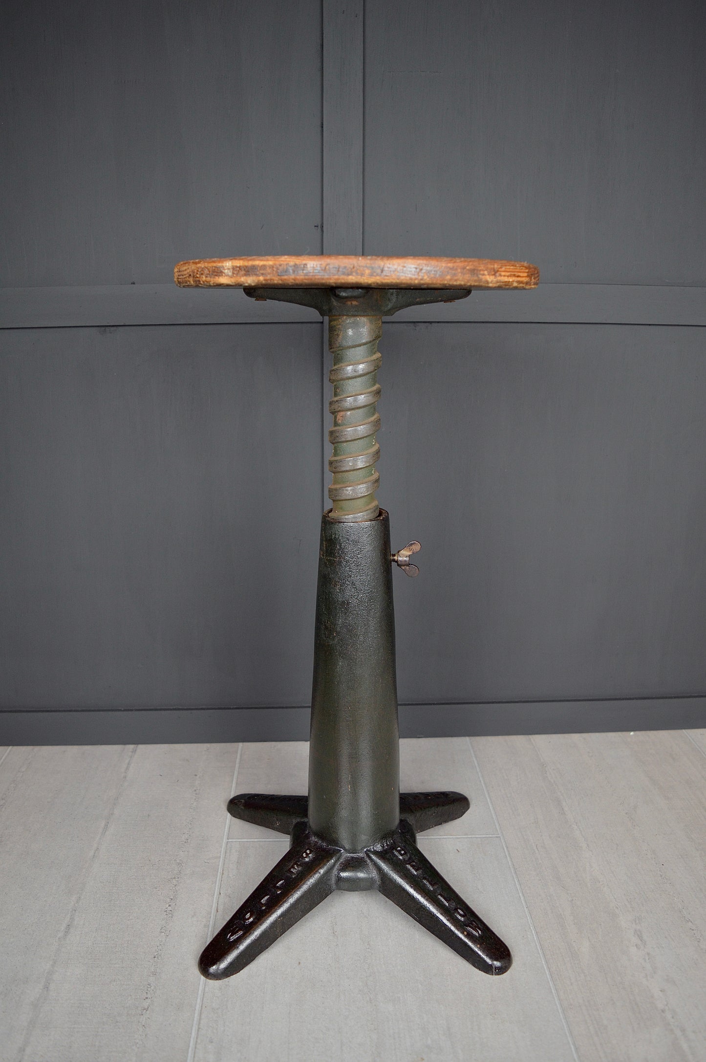 Bellow industrial cast iron stool