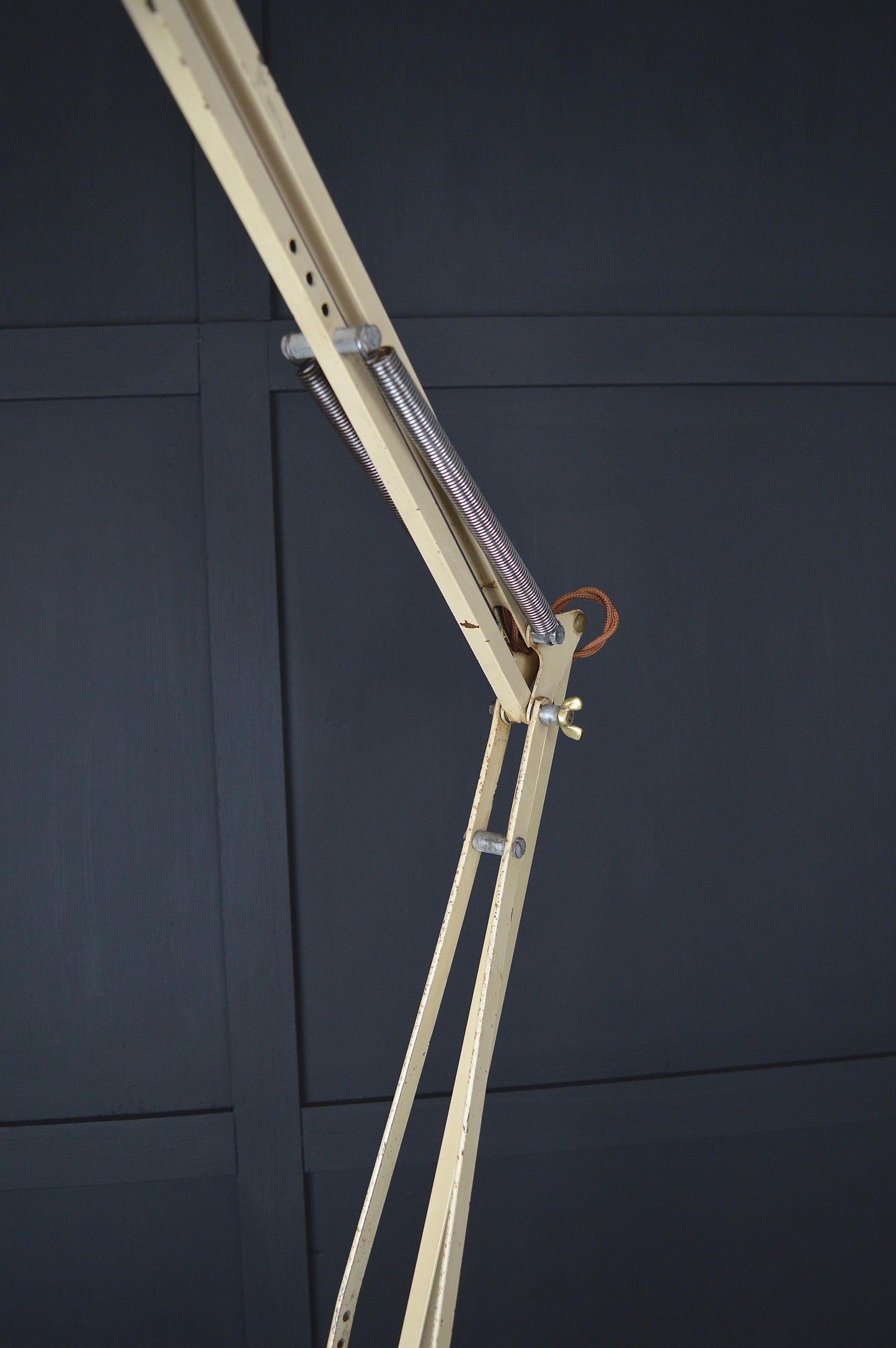 Model 1209 Anglepoise trolley lamp