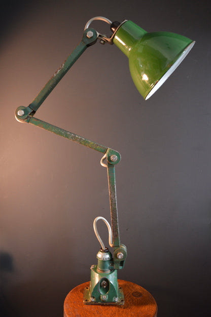 1940s EDL 3-arm machinist/work lamp