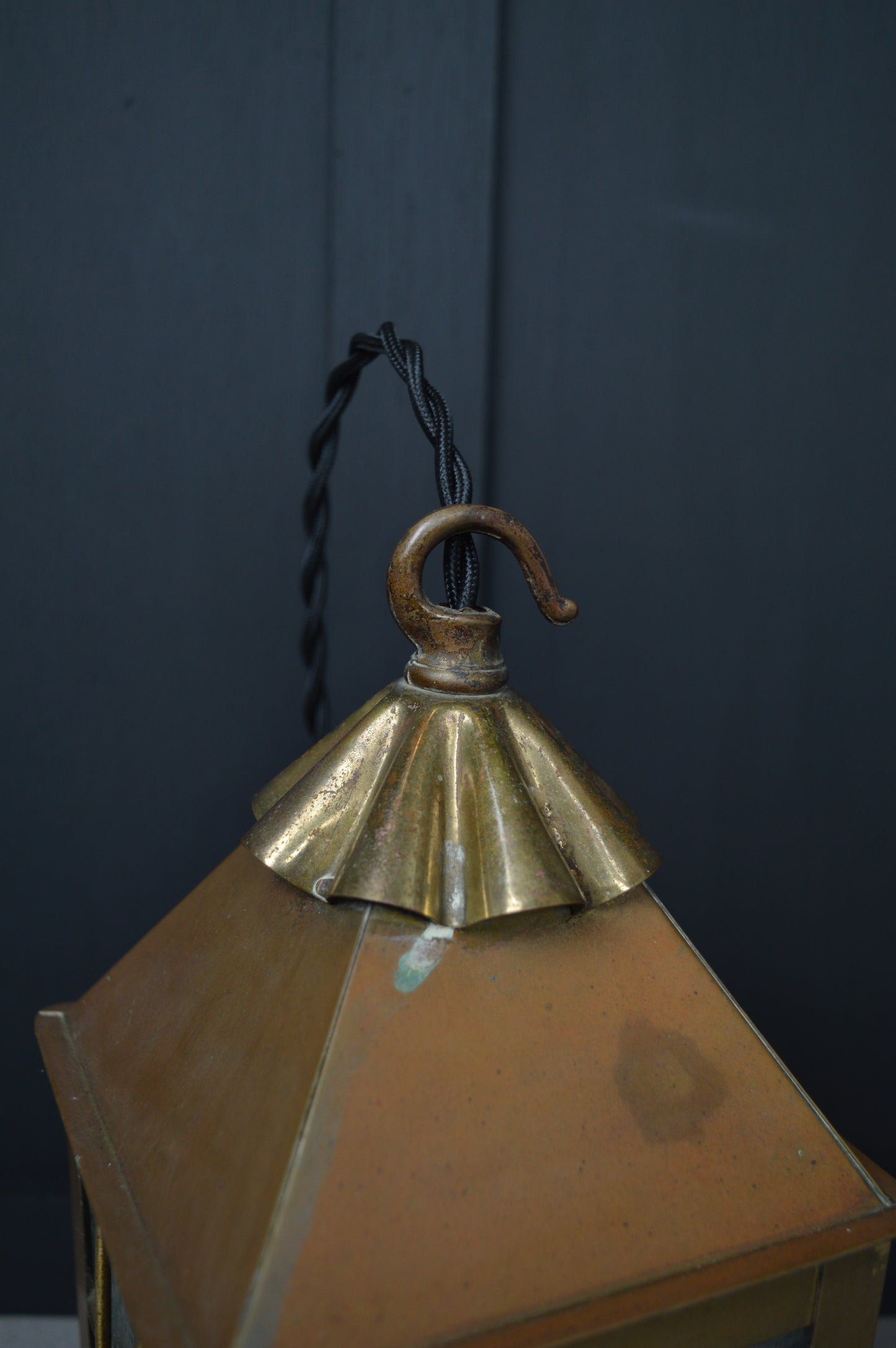 Arts & crafts Glazed brass hall lantern