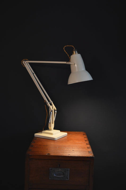 Cream Herbert Terry anglepoise model 1227
