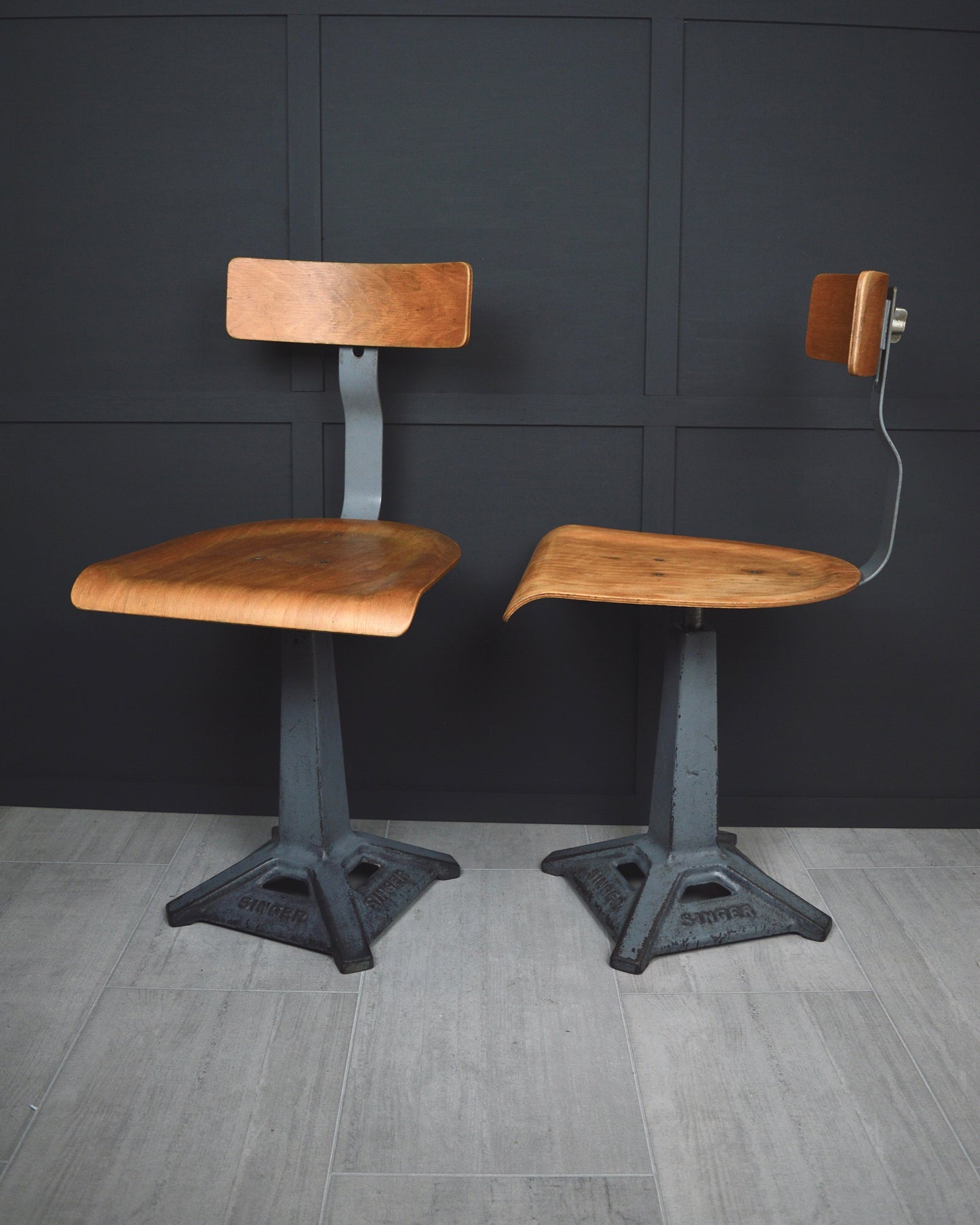 Singer industrial swivel chairs