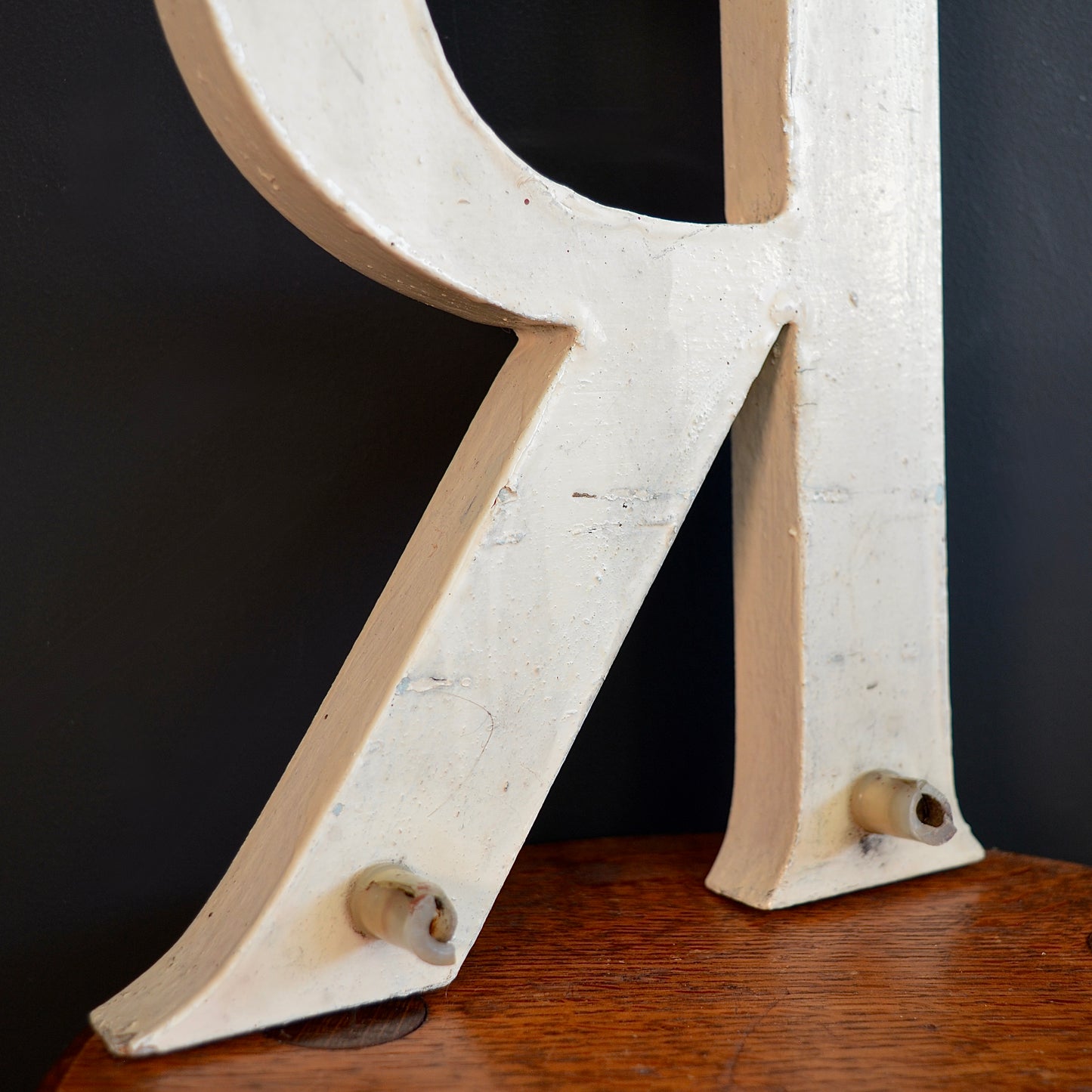 Vintage Wooden letter ‘R’