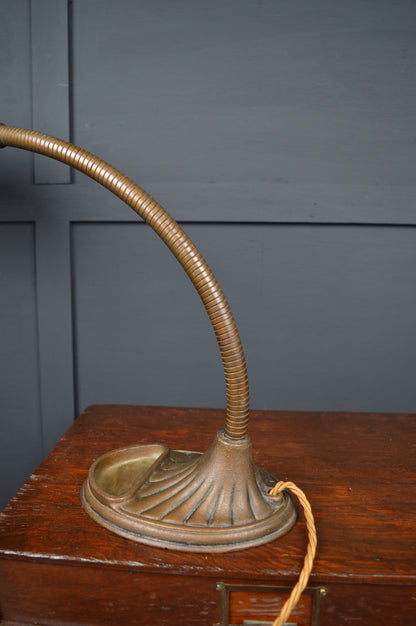 Brass "Supreme" gooseneck lamp