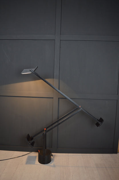 Tizio desk lamp