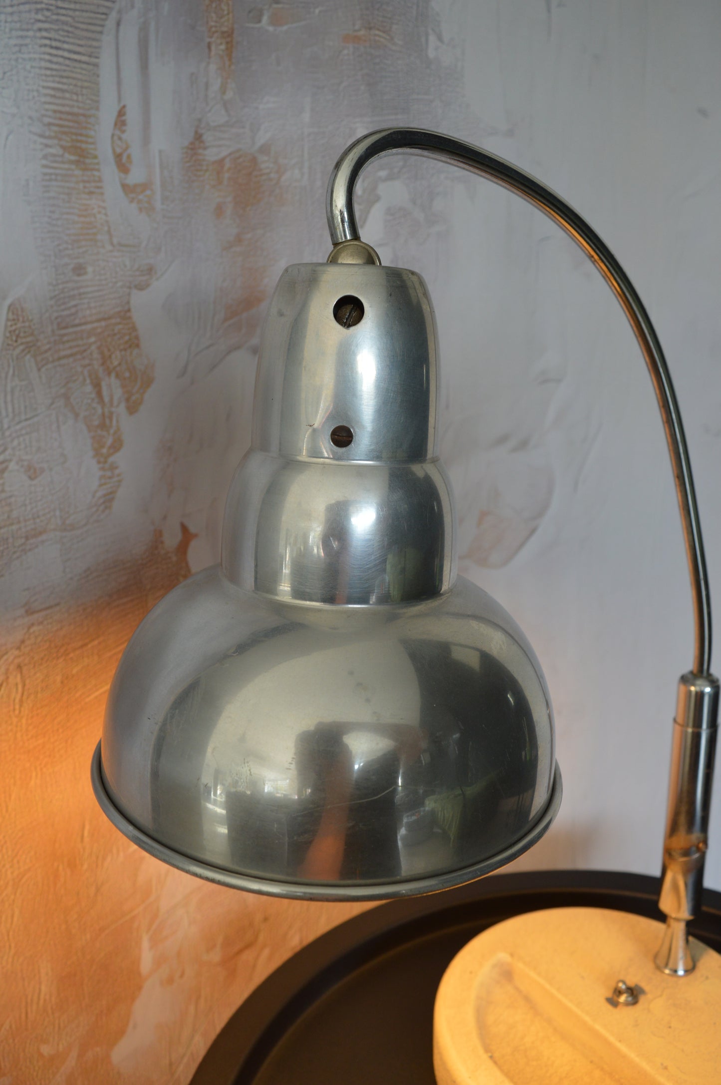 Cream base 'Multilight' desk Lamp