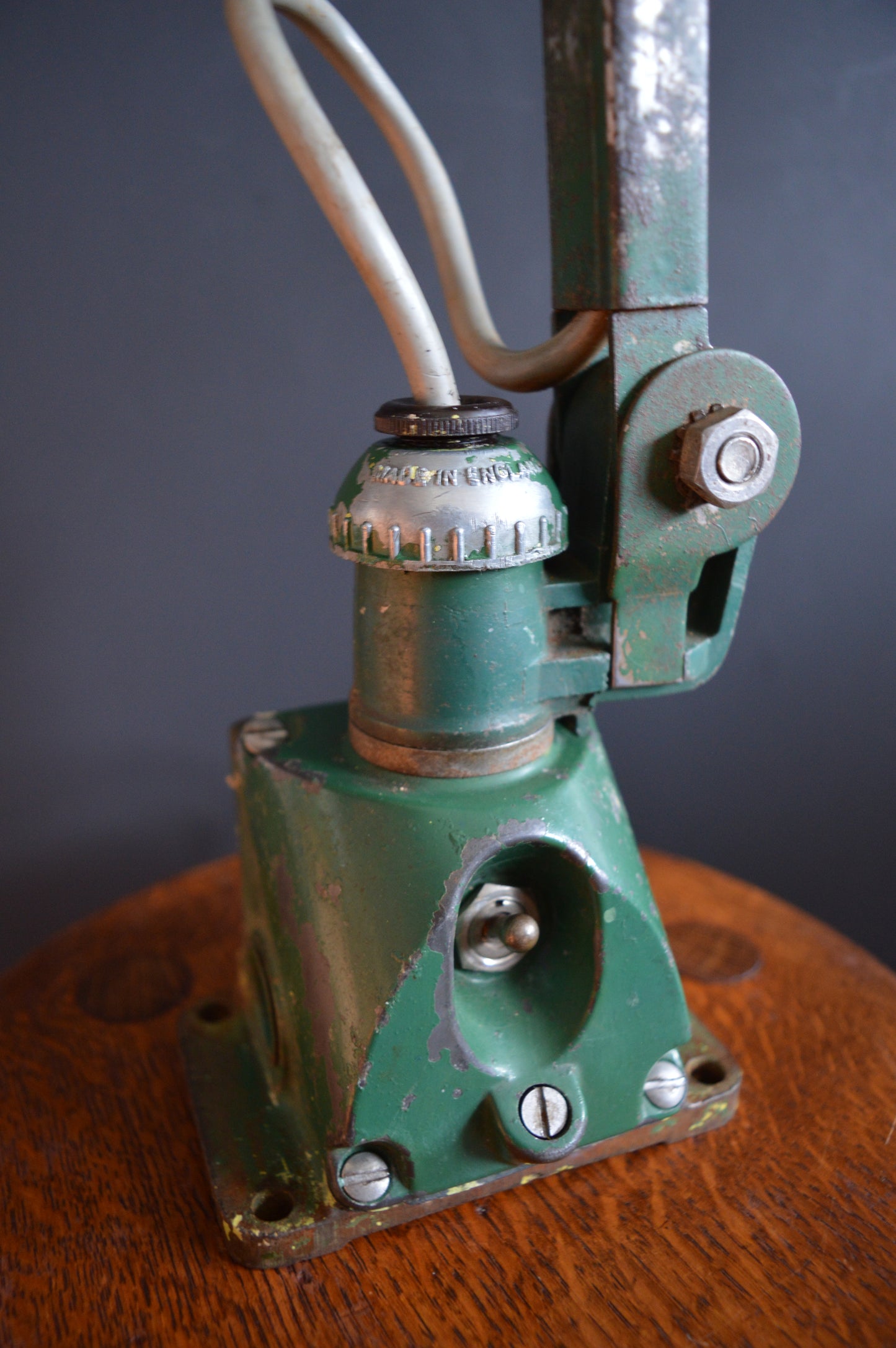 1940s EDL 3-arm machinist/work lamp