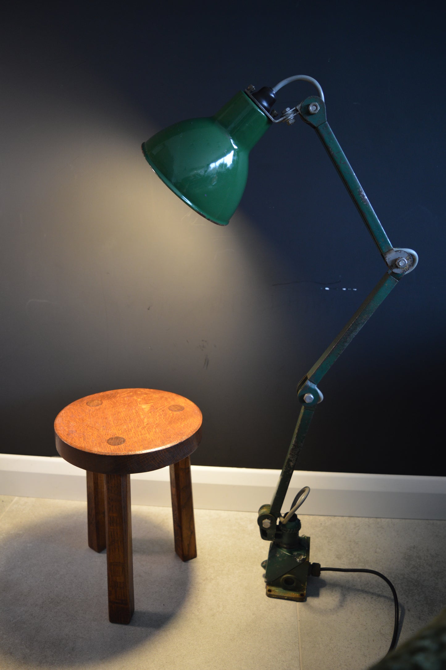 1940s EDL 3-arm machinist/work lamp
