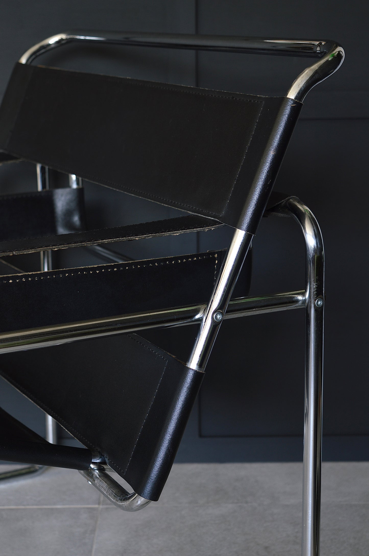 Vintage leather Wassily B3 chair