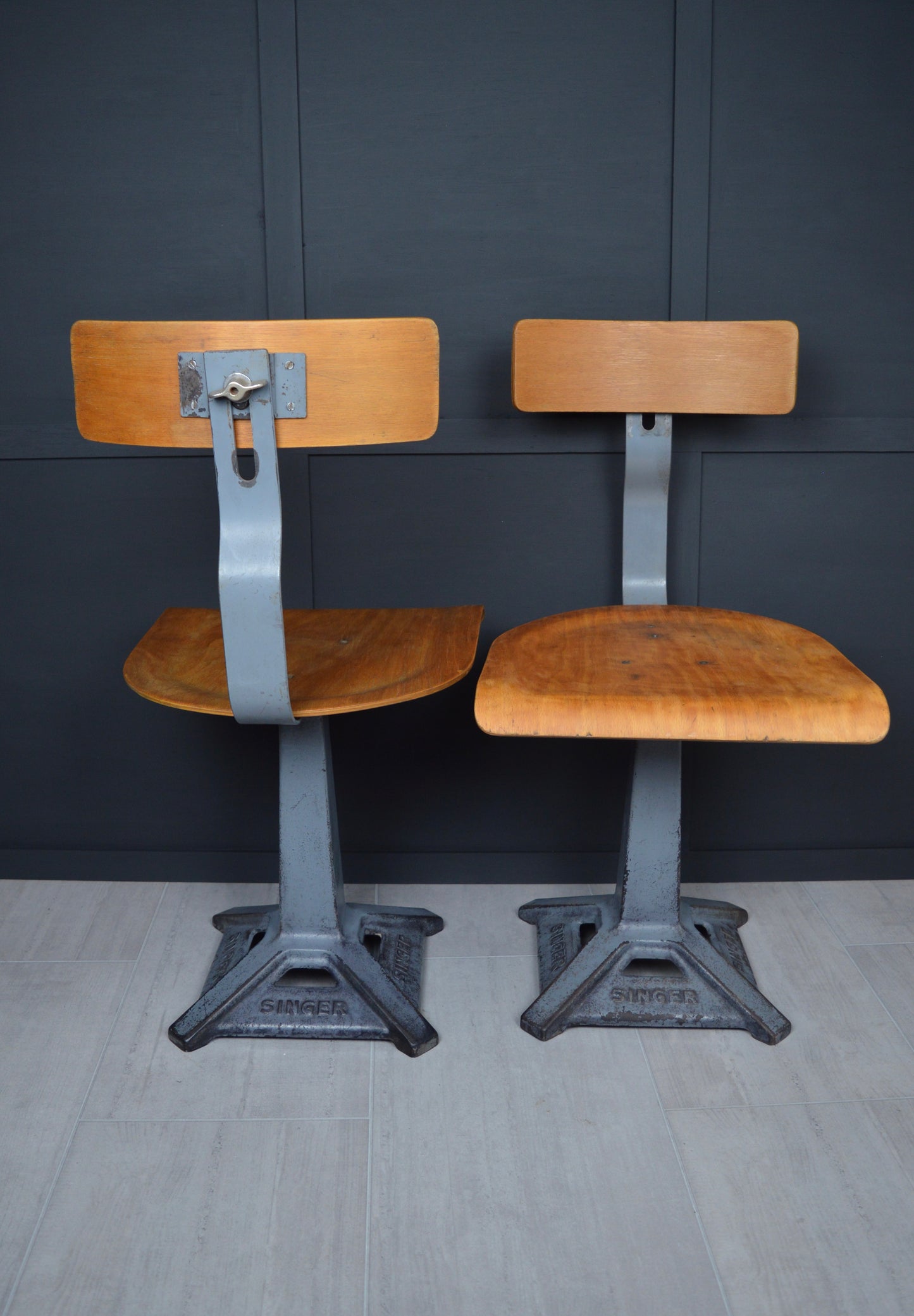 Singer industrial swivel chairs